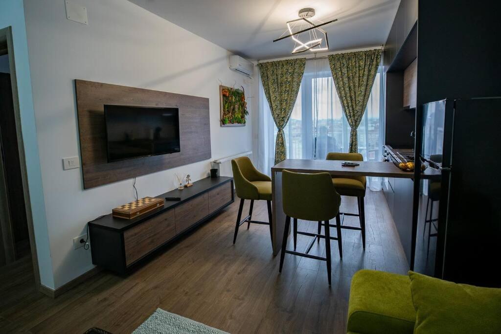 Sunrise Apartment Oradea Exteriör bild