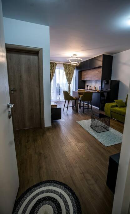 Sunrise Apartment Oradea Exteriör bild